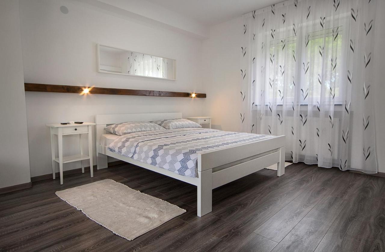 Studio Apartments Kaya Čatrnja Extérieur photo